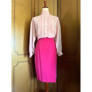 Vintage pencil skirt in pink, pure wool, size 8